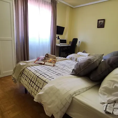 Piso Amplio Y Luminoso, La Pomar