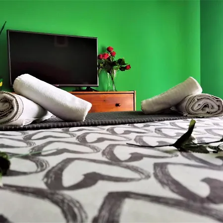 Apartamento Piso Amplio Y Luminoso, La Pomar