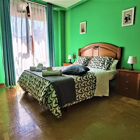 Piso Amplio Y Luminoso, La Pomar