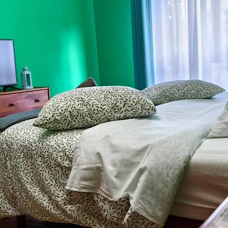 Piso Amplio Y Luminoso, La Pomar