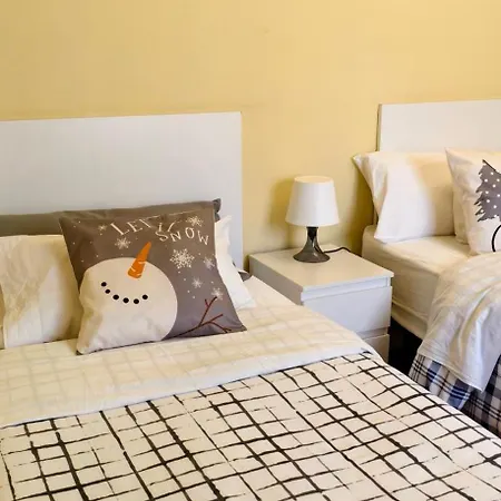 Piso Amplio Y Luminoso, La Pomar 아파트 랑그레오